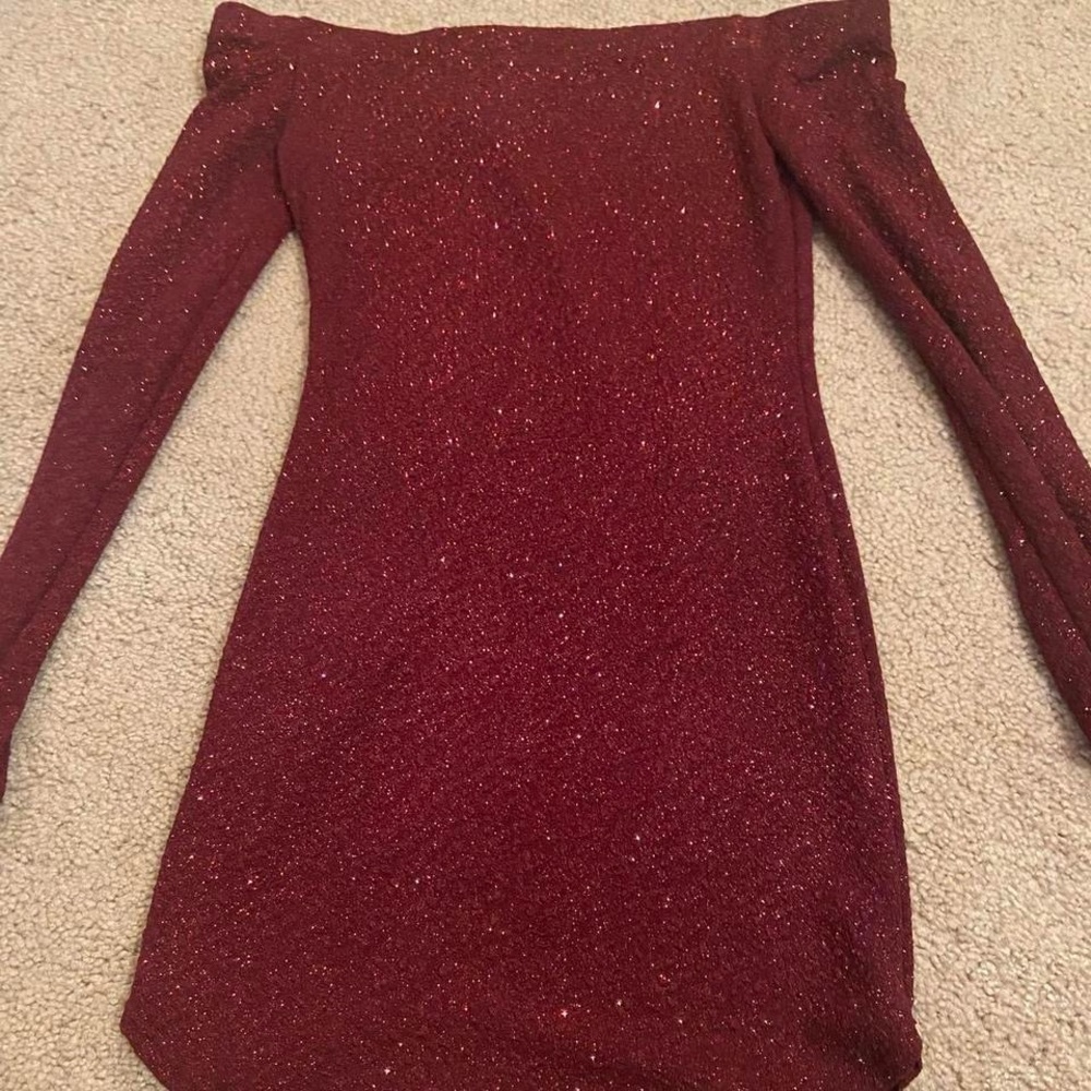 Windsor Strapless Burgundy Dress